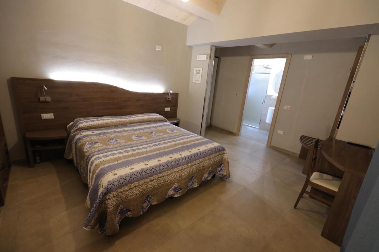 Il Villino Agriturismo B&B Belforte del Chienti Экстерьер фото